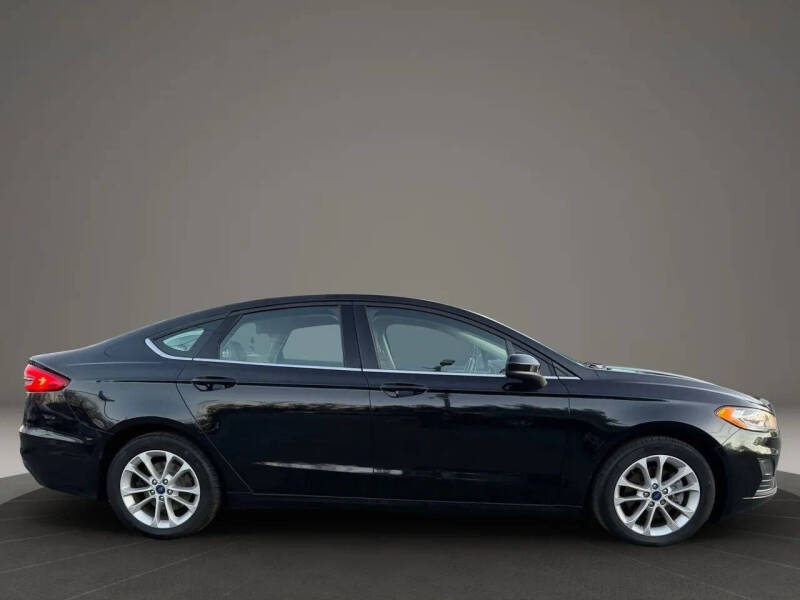 2020 Ford Fusion Hybrid SE