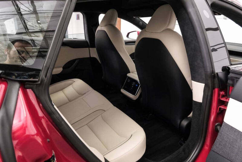 2021 Tesla Model S Plaid