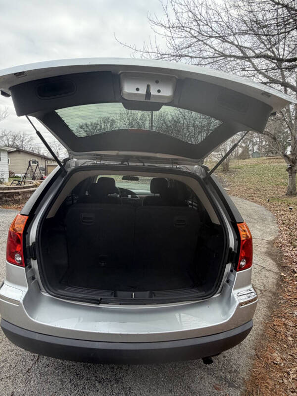 2005 Chrysler Pacifica Touring