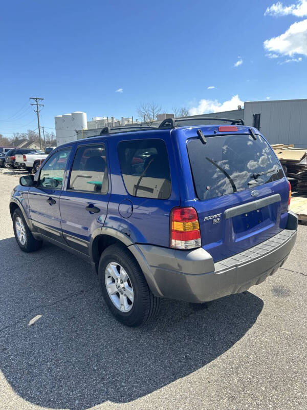 2005 Ford Escape XLT