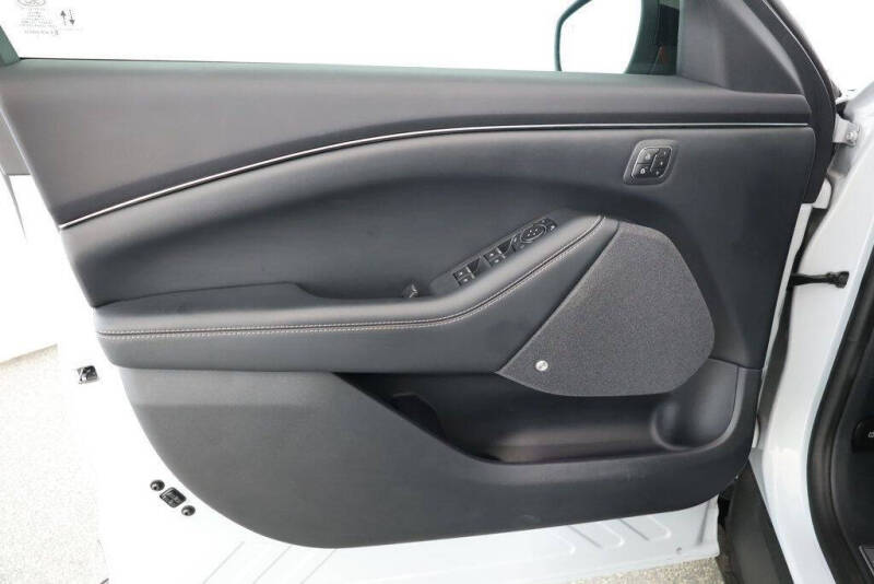 2022 Ford Mustang Mach-E Premium