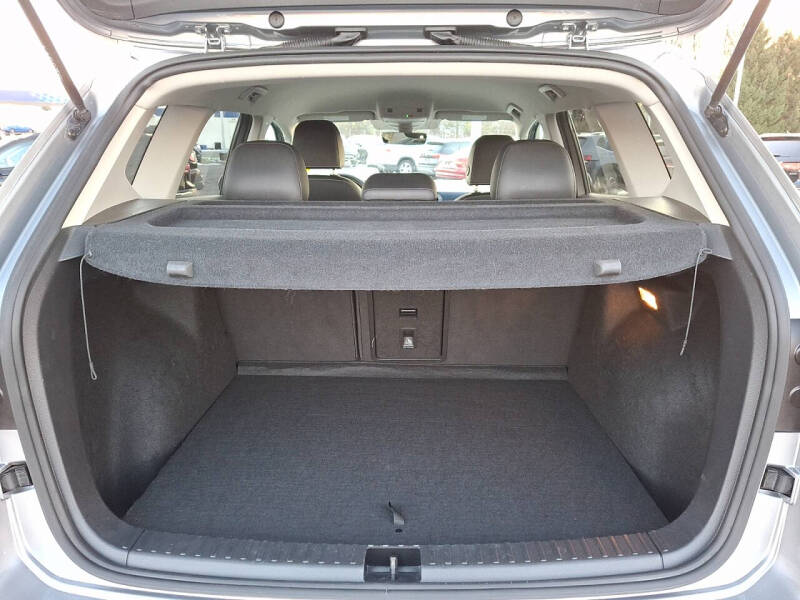 2022 Volkswagen Taos SE 4Motion