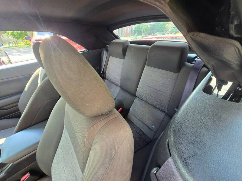 2005 Ford Mustang V6 Premium