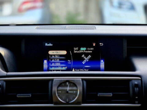 2017 Lexus IS 200t
