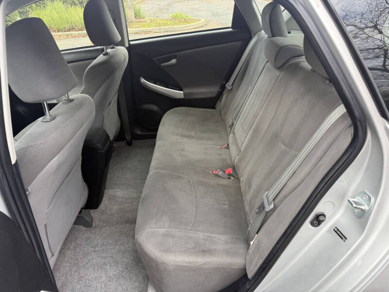 2012 Toyota Prius Two