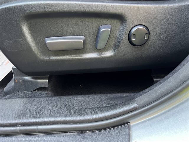 2017 Toyota Highlander LE Plus