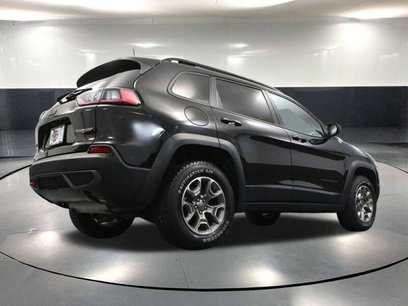 2022 Jeep Cherokee Trailhawk