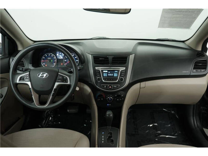 2017 Hyundai Accent Value Edition