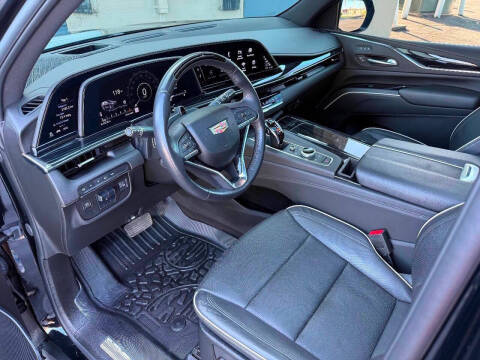 2023 Cadillac Escalade Sport