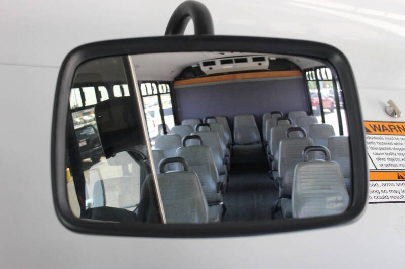 2013 Ford E-Series E-450 SD