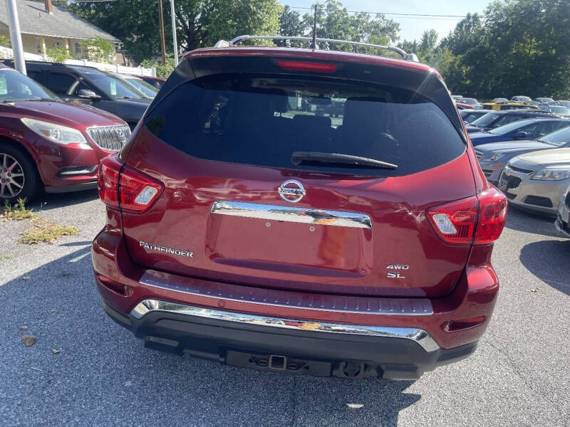 2017 Nissan Pathfinder S