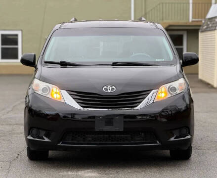 2011 Toyota Sienna