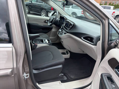 2018 Chrysler Pacifica Touring Plus