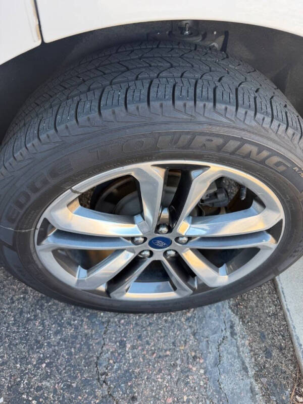 2017 Ford Edge Sport