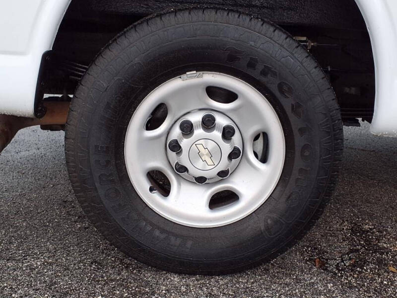 2020 Chevrolet Express 2500