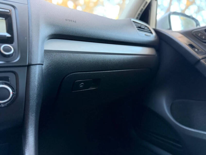 2012 Volkswagen Golf