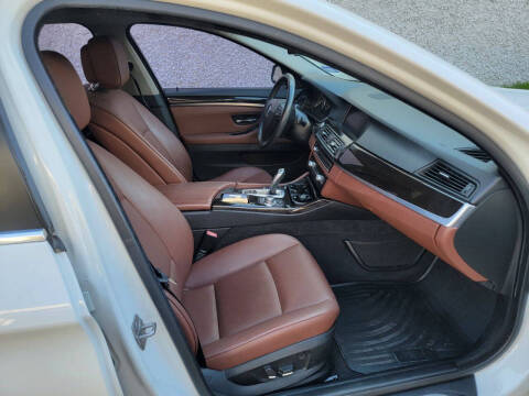 2013 BMW 5 Series 528i