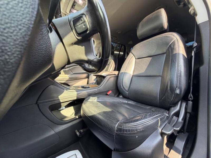 2020 GMC Acadia SLE
