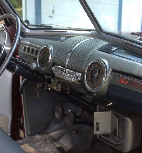1946 Ford Super Deluxe