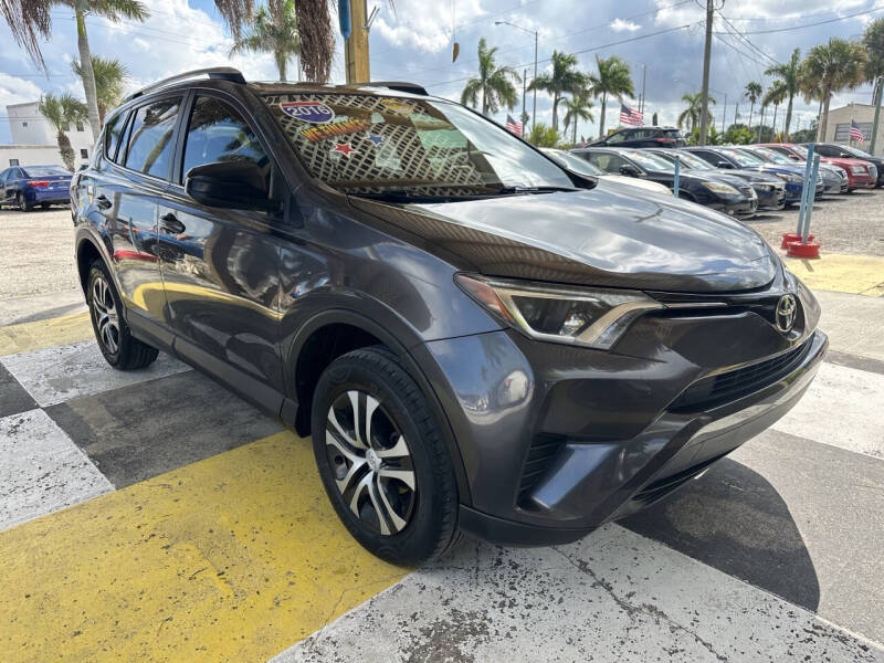 2016 Toyota RAV4 LE