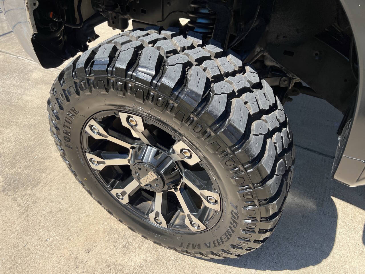 Used Car 2010 Toyota Tundra  Grade 4x4 4dr Crewmax Cab Pickup Sb (5.7l V8 Ffv) For Sale Under $20,000 In Austin, Texas