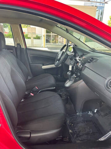 2014 Mazda MAZDA2 Sport