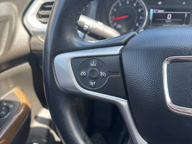 2019 GMC Acadia SLE-2