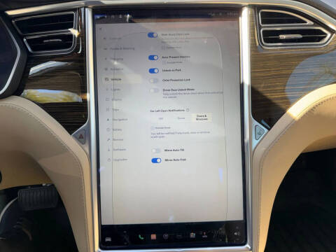 2014 Tesla Model S