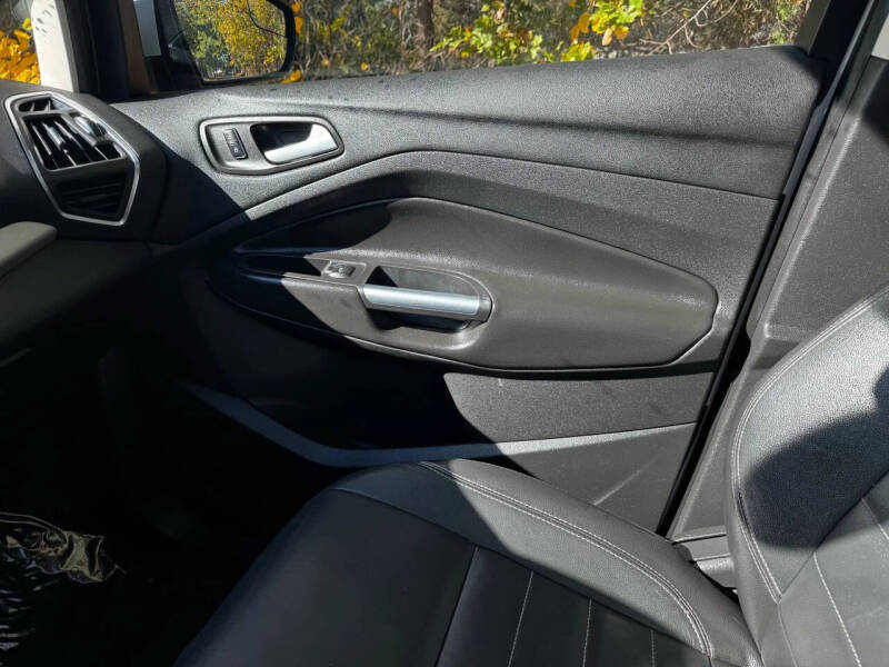 2013 Ford C-MAX Hybrid SEL