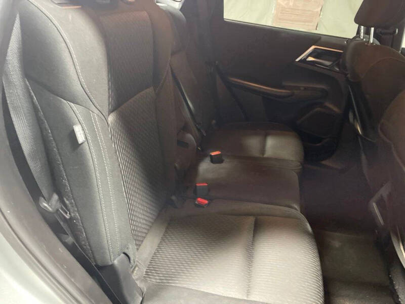 2024 Mitsubishi Outlander ES