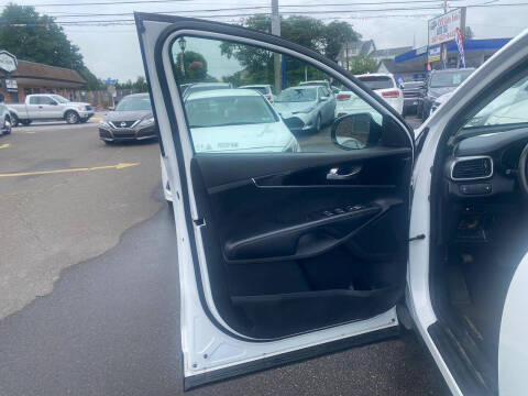 2020 Kia Sorento S V6