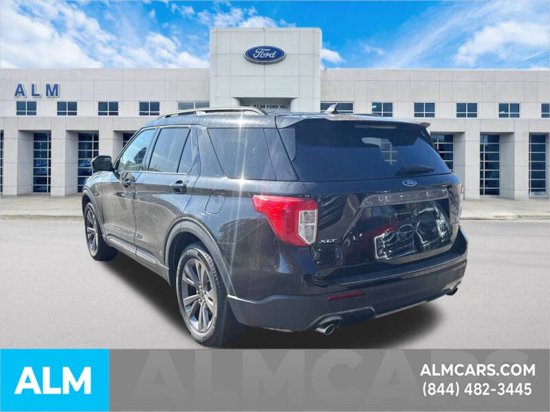 2024 Ford Explorer XLT