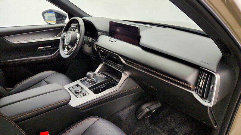 2025 Mazda CX-70 Plug-in Hybrid Premium Plus