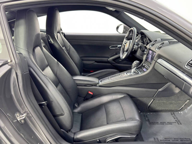 2019 Porsche 718 Cayman S