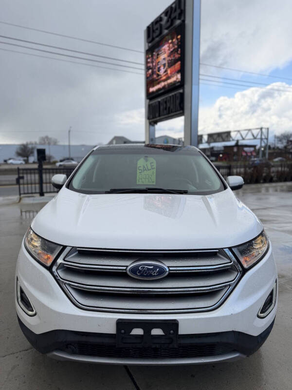 2017 Ford Edge Titanium