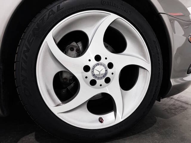 2004 Mercedes-Benz SL-Class SL 500