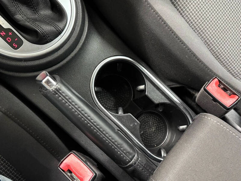 2017 Volkswagen Beetle 1.8T S