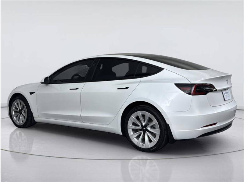 2021 Tesla Model 3 Standard Range Plus