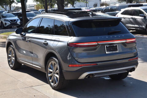 2022 Lincoln Corsair Standard