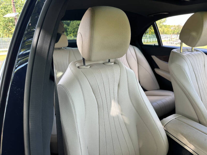 2017 Mercedes-Benz E-Class E 300 4MATIC