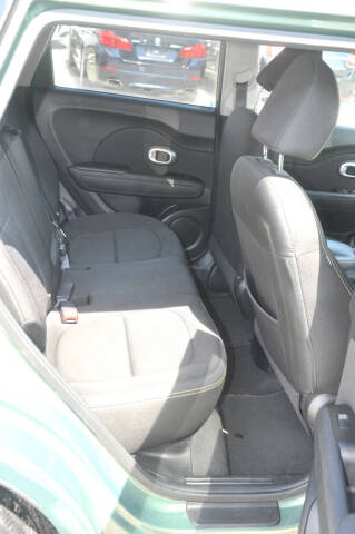 2014 Kia Soul +
