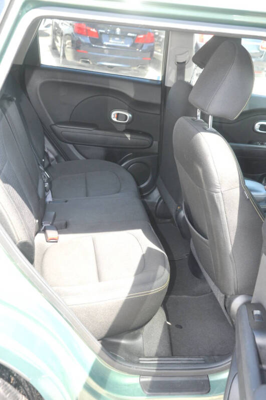 2014 Kia Soul +