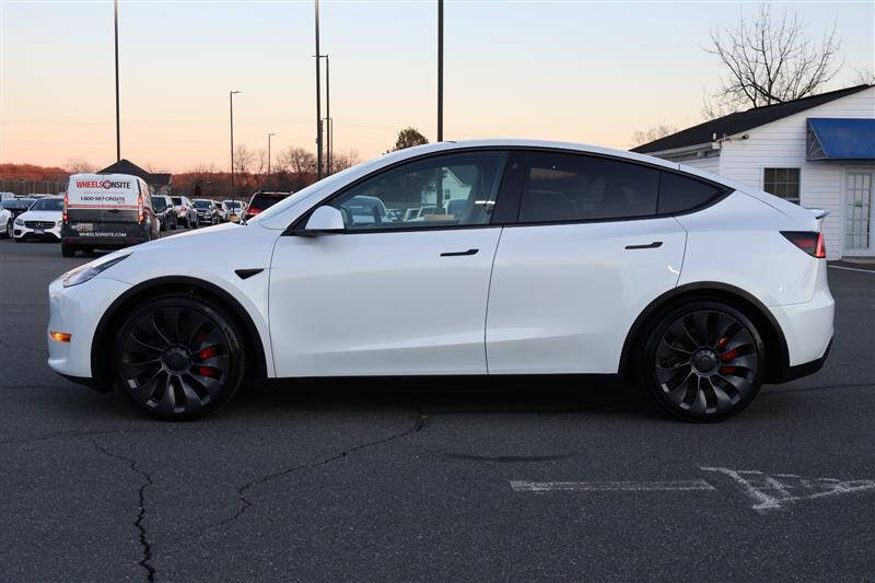 2023 Tesla Model Y Performance