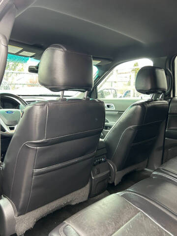 2011 Ford Explorer XLT