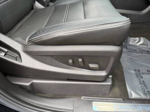 2016 GMC Yukon Denali