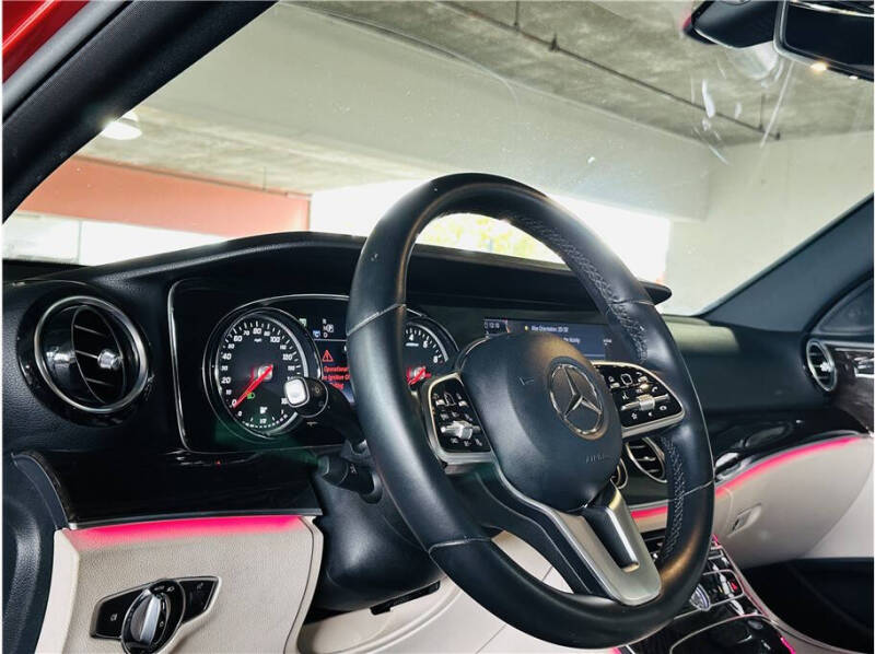 2019 Mercedes-Benz E-Class E 300