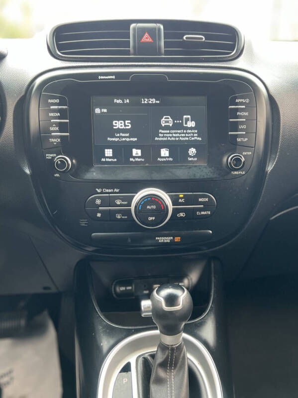 2019 Kia Soul +