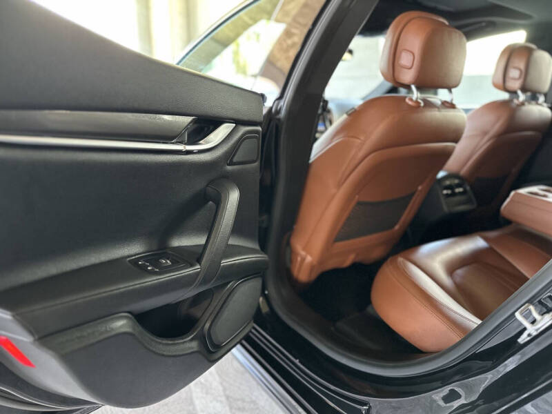 2018 Maserati Ghibli