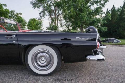 1956 Ford Thunderbird