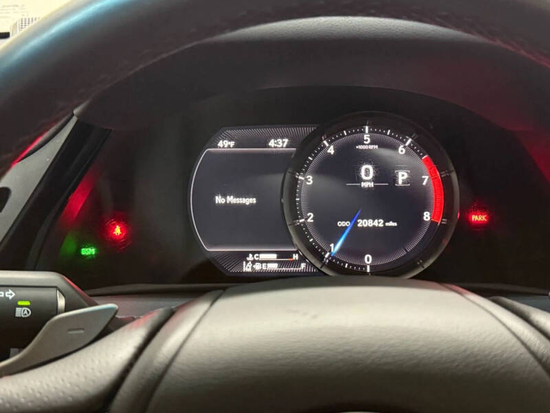 2023 Lexus ES 350 F SPORT Handling